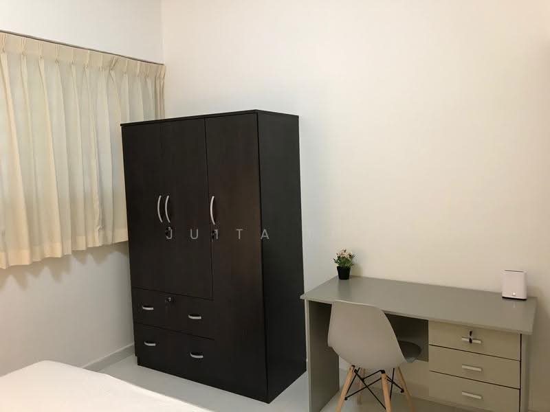 International Plaza, 10 Anson Road, Chinatown / Tanjong Pagar, Room Rental, 160 sqft, Apartment For Rent, by Juita Tan, 500282777 - Bedroom - PropertyGuru.com.sg