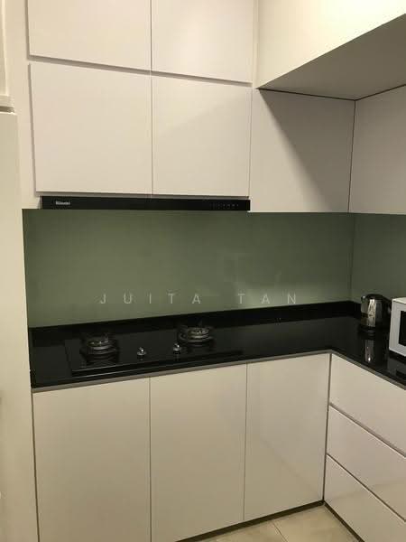 International Plaza, 10 Anson Road, Chinatown / Tanjong Pagar, Room Rental, 160 sqft, Apartment For Rent, by Juita Tan, 500282777 - Kitchen - PropertyGuru.com.sg