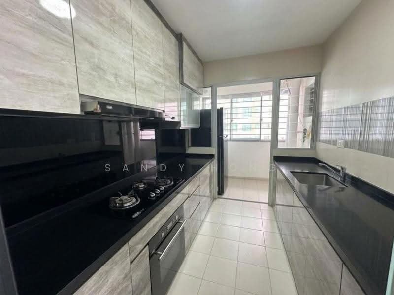55 Teban Gardens Road, 55 Teban Gardens Road, Boon Lay / Jurong / Tuas, 3 Bedrooms, 990 sqft, HDB Flat For Sale, by Sandy Hong, 500282781 - Kitchen - PropertyGuru.com.sg