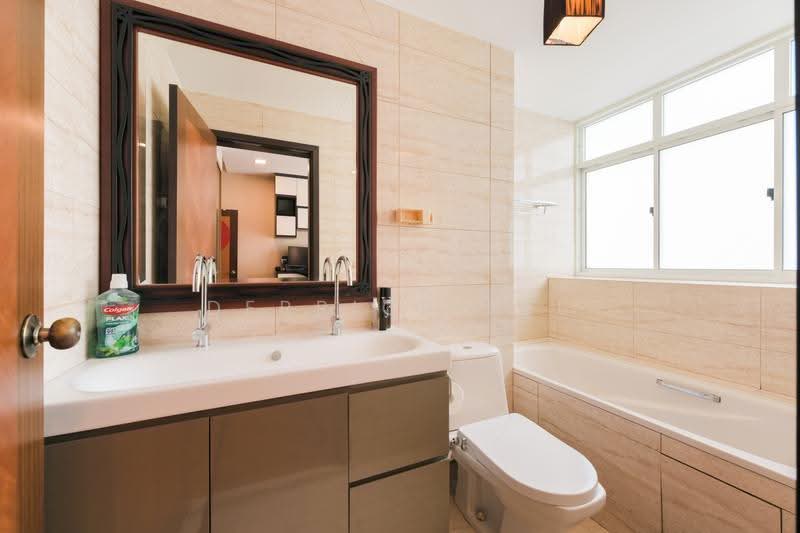 Casablanca, 27 Rosewood Drive, Admiralty / Woodlands, 3 Bedrooms, 1,119 sqft, Condominium For Sale, by Derrick Tee, 500282785 - Bathroom - PropertyGuru.com.sg