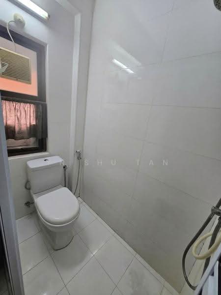 136A Changi, CHANGI ROAD, Eunos / Geylang / Paya Lebar, Room Rental, 200 sqft, Shophouse For Rent, by Yn Shu Tan, 500282789 - Bathroom - PropertyGuru.com.sg