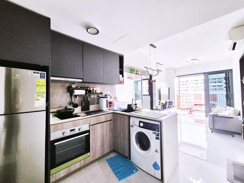 Riverfront Residences, 51 Hougang Avenue 7, Hougang / Punggol / Sengkang, 2 Bedrooms, 614 sqft, Condominium For Rent, by Wong King Fong, 500282795 - Kitchen - PropertyGuru.com.sg