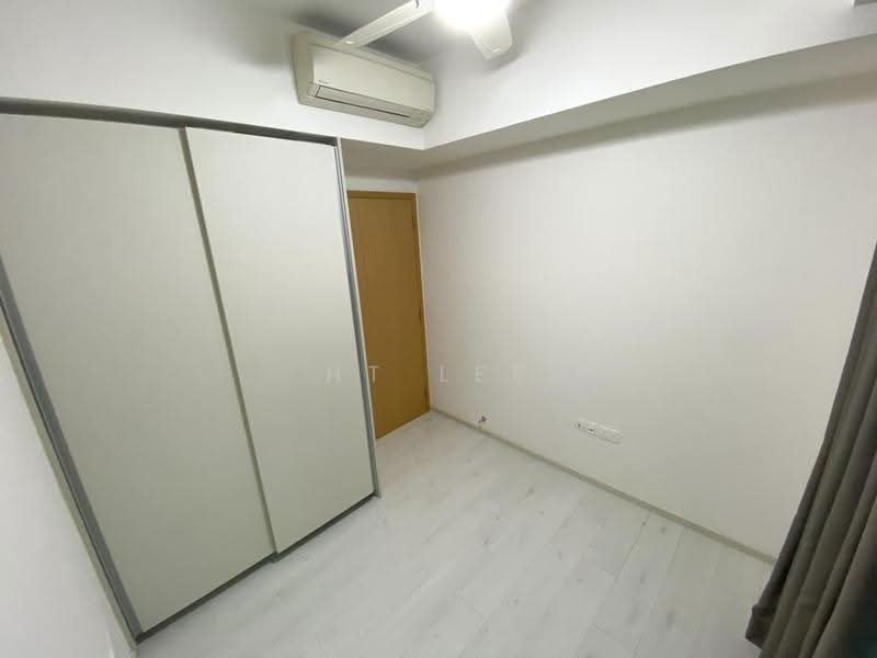 The Glades, 4 Bedok Rise, Bedok / Upper East Coast, 2 Bedrooms, 678 sqft, Condominium For Sale, by HT Lee, 500282809 - Bedroom - PropertyGuru.com.sg