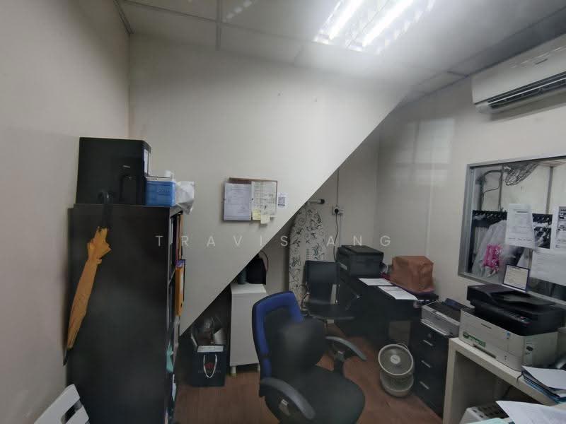 Wcega Plaza, 1 Bukit Batok Crescent, Dairy Farm / Bukit Panjang / Choa Chu Kang, 1,572 sqft, Light Industrial (B1) For Rent, by Travis Ang, 500282811 - Study - CommercialGuru.com.sg