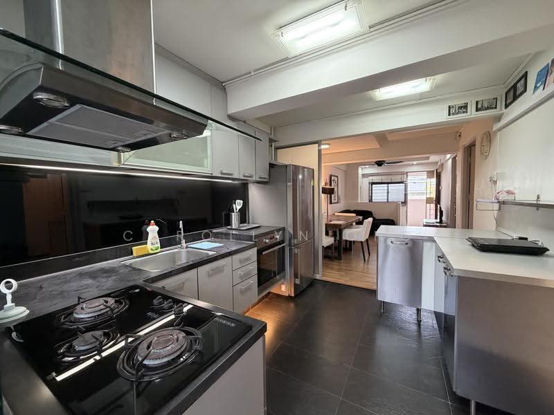 43 Holland Drive, 43 Holland Drive, Tanglin / Holland / Bukit Timah, 2 Bedrooms, 635 sqft, HDB Flat For Rent, by Carollyn Ong, 500282834 - Kitchen - PropertyGuru.com.sg