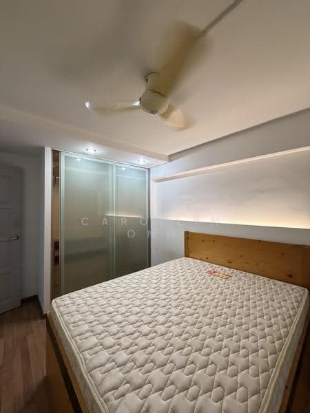 43 Holland Drive, 43 Holland Drive, Tanglin / Holland / Bukit Timah, 2 Bedrooms, 635 sqft, HDB Flat For Rent, by Carollyn Ong, 500282834 - Bedroom - PropertyGuru.com.sg