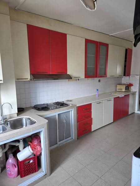 401 Hougang Avenue 10, 401 Hougang Avenue 10, Hougang / Punggol / Sengkang, 2 Bedrooms, 721 sqft, HDB Flat For Rent, by Sam Selvi, 500282838 - Kitchen - PropertyGuru.com.sg