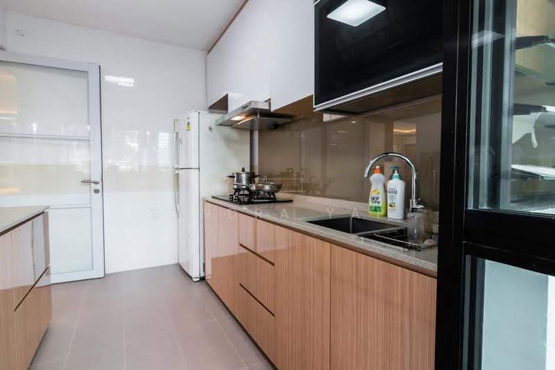 262 Toa Payoh Apex, 262 Toa Payoh East, Balestier / Toa Payoh, 3 Bedrooms, 1,001 sqft, HDB Flat For Sale, by Sandra Yap, 500282869 - Kitchen - PropertyGuru.com.sg