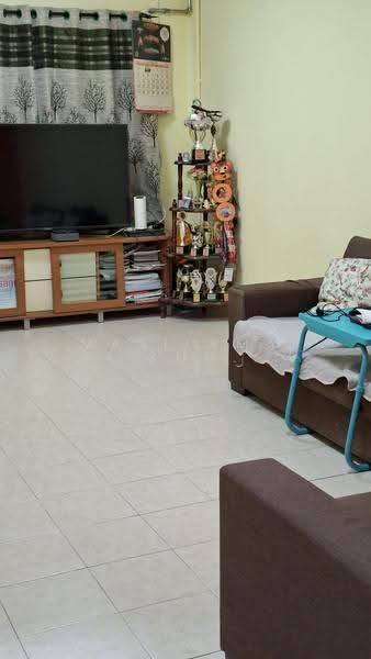 339 Bukit Batok Street 34, 339 Bukit Batok Street 34, Dairy Farm / Bukit Panjang / Choa Chu Kang, 2 Bedrooms, 785 sqft, HDB Flat For Sale, by Masilamani Kumara Velu, 500282876 - Living Room - PropertyGuru.com.sg