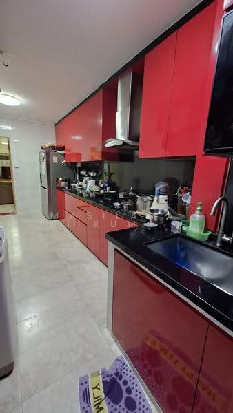 339 Bukit Batok Street 34, 339 Bukit Batok Street 34, Dairy Farm / Bukit Panjang / Choa Chu Kang, 2 Bedrooms, 785 sqft, HDB Flat For Sale, by Masilamani Kumara Velu, 500282876 - Kitchen - PropertyGuru.com.sg