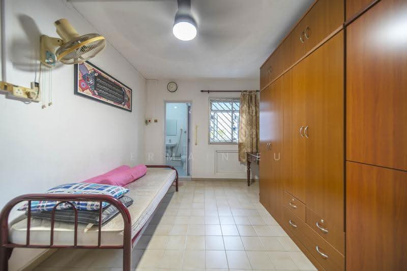 340 Bukit Batok Street 34, 340 Bukit Batok Street 34, Dairy Farm / Bukit Panjang / Choa Chu Kang, 2 Bedrooms, 785 sqft, HDB Flat For Sale, by Jermain Eu, 500282885 - PropertyGuru.com.sg