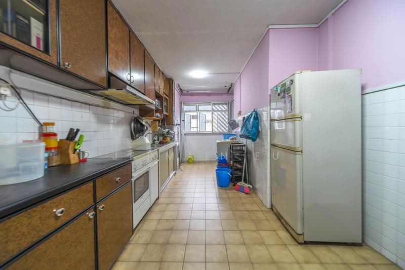 340 Bukit Batok Street 34, 340 Bukit Batok Street 34, Dairy Farm / Bukit Panjang / Choa Chu Kang, 2 Bedrooms, 785 sqft, HDB Flat For Sale, by Jermain Eu, 500282885 - PropertyGuru.com.sg