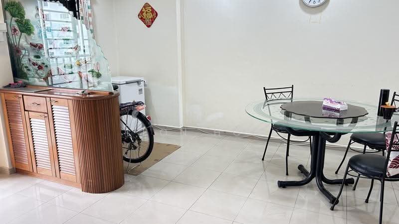 754 Woodlands Circle, 754 Woodlands Circle, Admiralty / Woodlands, 3 Bedrooms, 1,109 sqft, HDB Flat For Sale, by Leon Hon, 500282891 - Dining Room - PropertyGuru.com.sg