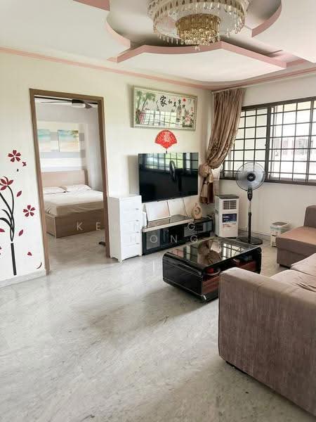 153 Yung Ho Road, 153 Yung Ho Road, Boon Lay / Jurong / Tuas, 4 Bedrooms, 1,119 sqft, HDB Flat For Sale, by Kenny G K Chong, 500282905 - Living Room - PropertyGuru.com.sg