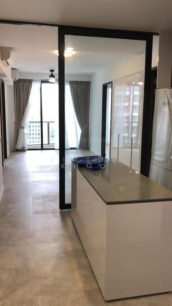 Artra, 12 Alexandra View, Alexandra / Commonwealth, 3 Bedrooms, 1,044 sqft, Condominium For Rent, by Victor Khoo, 500282915 - Living Room - PropertyGuru.com.sg