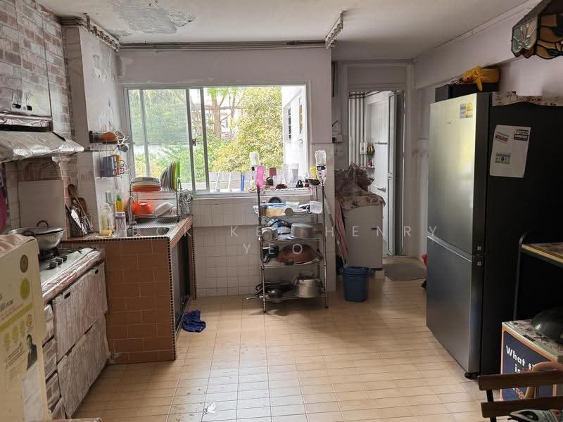 170 Bishan Street 13, 170 Bishan Street 13, Ang Mo Kio / Bishan / Thomson, 3 Bedrooms, 1,302 sqft, HDB Flat For Sale, by Teck Kee Henry Yeo, 500282917 - Kitchen - PropertyGuru.com.sg