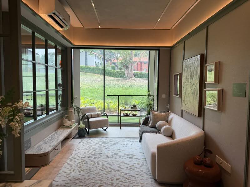Dunearn House, 764 Dunearn Road, Newton / Novena, 2 Bedrooms, 614 sqft, Condominium For Sale, by Mandy Koh, 500282921 - Living Room - PropertyGuru.com.sg
