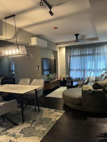 222A Tengah Garden Avenue, 222A Tengah Garden Avenue, Lim Chu Kang / Tengah, Room Rental, 120 sqft, HDB Flat For Rent, by Zheng Ronghua 郑荣华, 500282930 - Living Room - PropertyGuru.com.sg