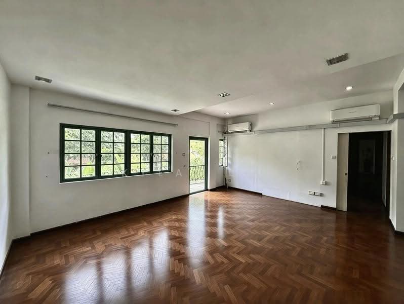 Northshore Bungalows, 259 Ponggol Seventeenth Avenue, Hougang / Punggol / Sengkang, 7 Bedrooms, 8,000 sqft, Detached House For Rent, by Kyean Lim, 500282954 - Living Room - PropertyGuru.com.sg