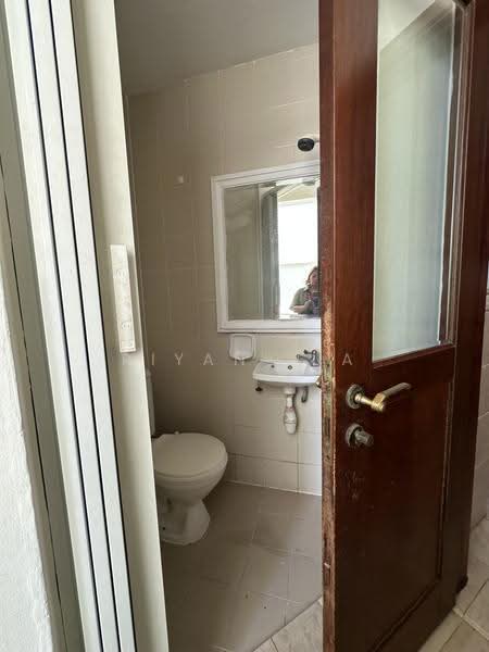 Eastpoint Green, 1 Simei Street 3, Pasir Ris / Tampines, 3 Bedrooms, 1,130 sqft, Condominium For Sale, by Riyan Ria, 500282968 - Bathroom - PropertyGuru.com.sg