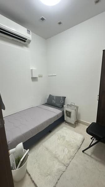 The Grandhill, 39 Pasir Panjang Hill, Buona Vista / West Coast / Clementi New Town, Room Rental, 150 sqft, Condominium For Rent, by Doreen Heng, 500282973 - Bedroom - PropertyGuru.com.sg