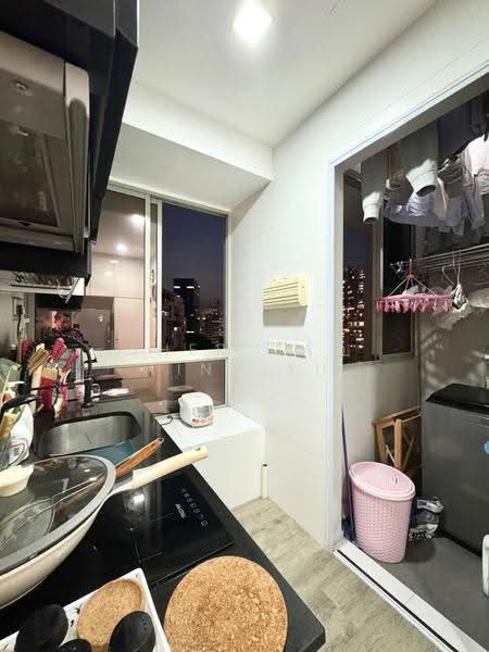 Bliss Loft, 25 Kim Keat Close, Balestier / Toa Payoh, 1 Bedroom, 452 sqft, Condominium For Rent, by Sher Gao Ting Yu, 500282974 - Kitchen - PropertyGuru.com.sg