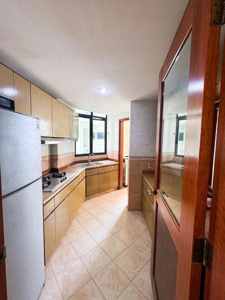 Eastpoint Green, 1 Simei Street 3, Pasir Ris / Tampines, 3 Bedrooms, 1,130 sqft, Condominium For Sale, by Brennan Lim, 500282980 - Kitchen - PropertyGuru.com.sg