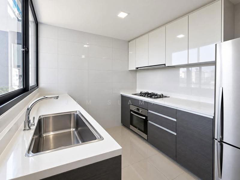Twin Fountains, 11 Woodlands Avenue 6, Admiralty / Woodlands, 3 Bedrooms, 1,055 sqft, Condominium For Sale, by Jem Slamat, 500282998 - Kitchen - PropertyGuru.com.sg
