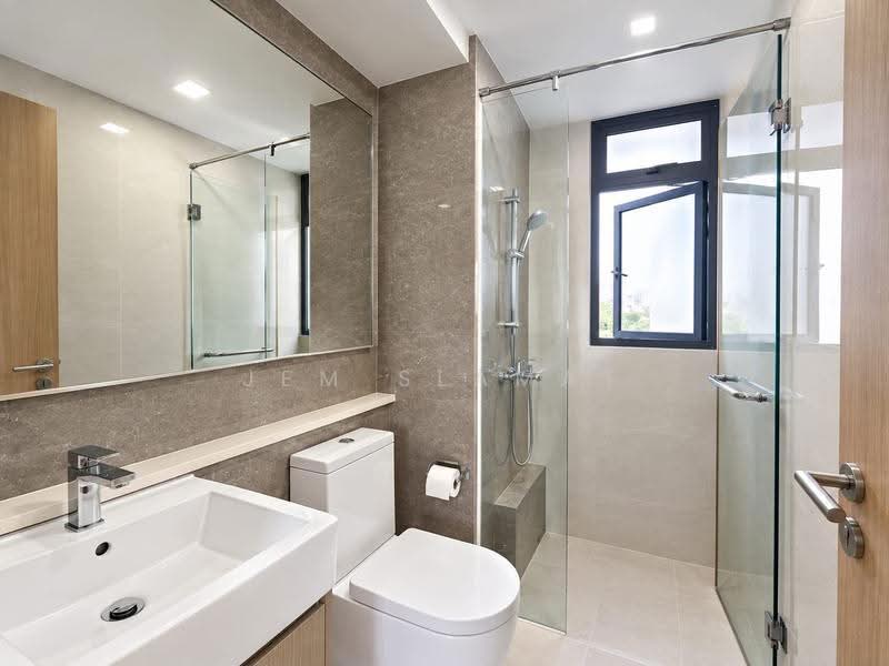 Twin Fountains, 11 Woodlands Avenue 6, Admiralty / Woodlands, 3 Bedrooms, 1,055 sqft, Condominium For Sale, by Jem Slamat, 500282998 - Bathroom - PropertyGuru.com.sg