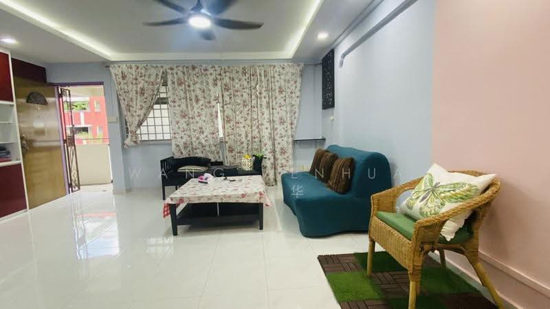 874 Woodlands Street 82, 874 Woodlands Street 82, Admiralty / Woodlands, 3 Bedrooms, 1,194 sqft, HDB Flat For Rent, by Wang Wenhua 王文华, 500283003 - Living Room - PropertyGuru.com.sg