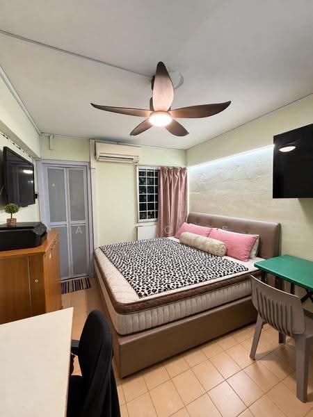 136 Bukit Batok West Avenue 6, 136 Bukit Batok West Avenue 6, Dairy Farm / Bukit Panjang / Choa Chu Kang, 2 Bedrooms, 731 sqft, HDB Flat For Sale, by Alex Cher, 500283008 - PropertyGuru.com.sg