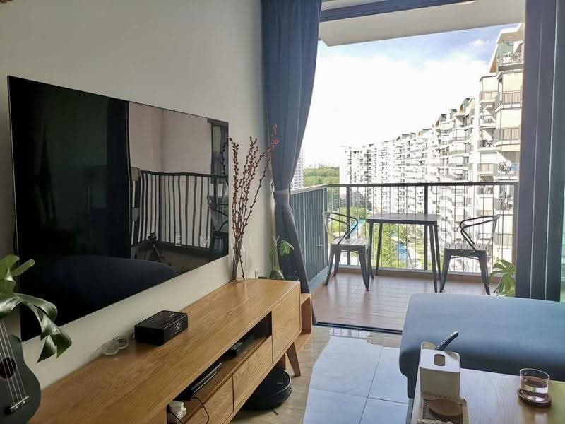 Kingsford Waterbay, 64 Upper Serangoon View, Hougang / Punggol / Sengkang, 2 Bedrooms, 721 sqft, Condominium For Sale, by Emily Lin, 500283012 - Living Room - PropertyGuru.com.sg