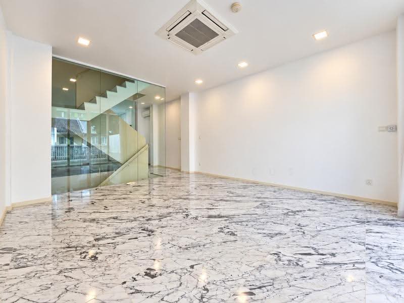 Thomson Garden Estate, Sin Ming Road, Ang Mo Kio / Bishan / Thomson, 6 Bedrooms, 2,000 sqft, Terraced House For Rent, by Jeffrey Zeus, 500283027 - Interior - PropertyGuru.com.sg
