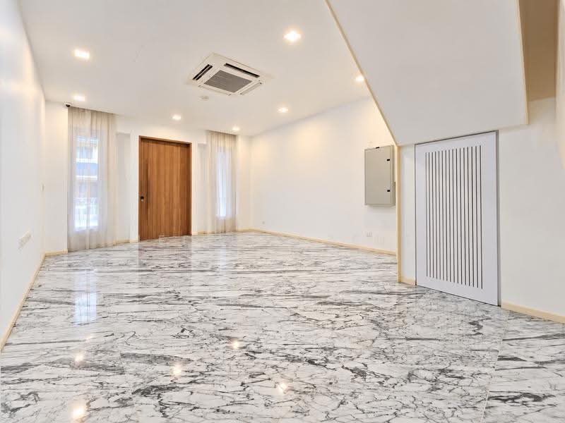 Thomson Garden Estate, Sin Ming Road, Ang Mo Kio / Bishan / Thomson, 6 Bedrooms, 2,000 sqft, Terraced House For Rent, by Jeffrey Zeus, 500283027 - Interior - PropertyGuru.com.sg