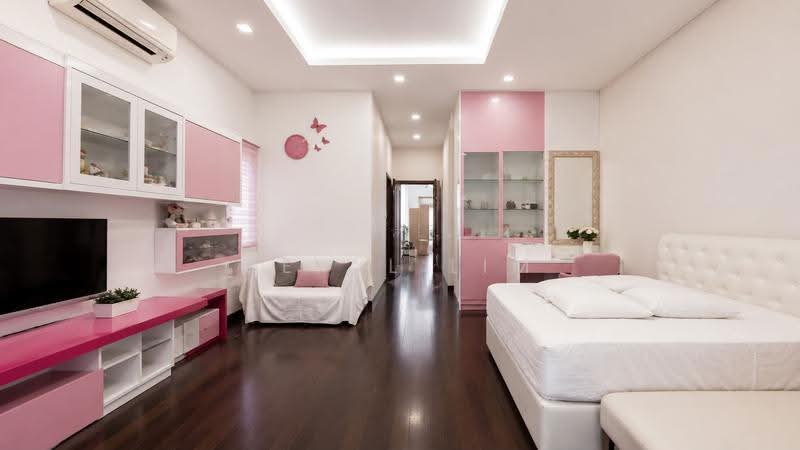 **LANDED7772@** 1km To Tao Nan Well Kept Simple Reno Detached, East Coast / Marine Parade, 6 Bedrooms, 6,200 sqft, Detached House For Sale, by Geryl Lim, 500283043 - Bedroom - PropertyGuru.com.sg