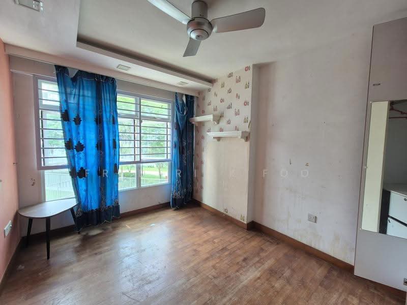 662D Edgedale Plains, 662D Edgedale Plains, Hougang / Punggol / Sengkang, 3 Bedrooms, 1,206 sqft, HDB Flat For Rent, by Frederick Foo, 500283045 - 2nd Bedroom - PropertyGuru.com.sg