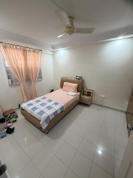 96 Lorong 3 Toa Payoh, 96 Lorong 3 Toa Payoh, Balestier / Toa Payoh, 2 Bedrooms, 732 sqft, HDB Flat For Rent, by Julian Zhuo, 500283047 - Bedroom - PropertyGuru.com.sg