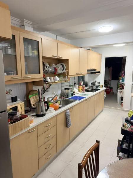 96 Lorong 3 Toa Payoh, 96 Lorong 3 Toa Payoh, Balestier / Toa Payoh, 2 Bedrooms, 732 sqft, HDB Flat For Rent, by Julian Zhuo, 500283047 - Kitchen - PropertyGuru.com.sg