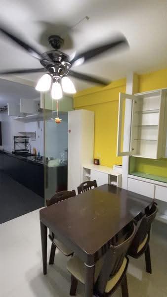 715 Clementi West Street 2, 715 Clementi West Street 2, Buona Vista / West Coast / Clementi New Town, 3 Bedrooms, 990 sqft, HDB Flat For Rent, by Ryan Mock, 500283048 - Dining Room - PropertyGuru.com.sg