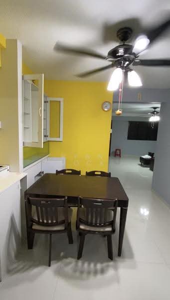 715 Clementi West Street 2, 715 Clementi West Street 2, Buona Vista / West Coast / Clementi New Town, 3 Bedrooms, 990 sqft, HDB Flat For Rent, by Ryan Mock, 500283048 - Dining Room - PropertyGuru.com.sg