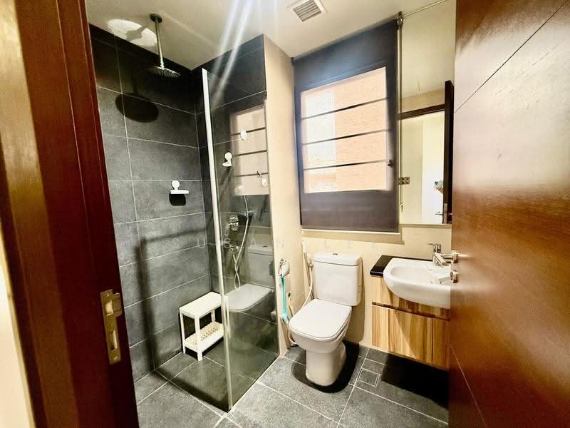 Guillemard Edge, 38 Lorong 30 Geylang, Eunos / Geylang / Paya Lebar, 2 Bedrooms, 538 sqft, Condominium For Rent, by Susan Lee, 500283054 - Bathroom - PropertyGuru.com.sg