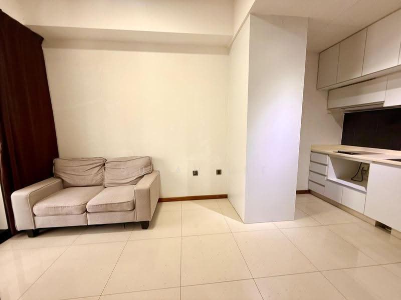 Guillemard Edge, 38 Lorong 30 Geylang, Eunos / Geylang / Paya Lebar, 2 Bedrooms, 538 sqft, Condominium For Rent, by Susan Lee, 500283054 - Living Room - PropertyGuru.com.sg