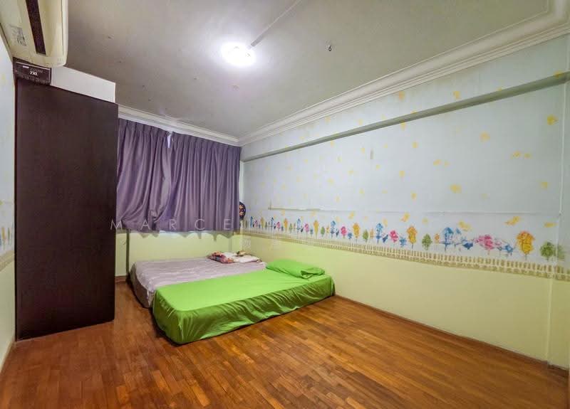 408 Hougang Avenue 10, 408 Hougang Avenue 10, Hougang / Punggol / Sengkang, 4 Bedrooms, 1,302 sqft, HDB Flat For Sale, by Marcella Yong 杨惠晴, 500283073 - Bedroom - PropertyGuru.com.sg