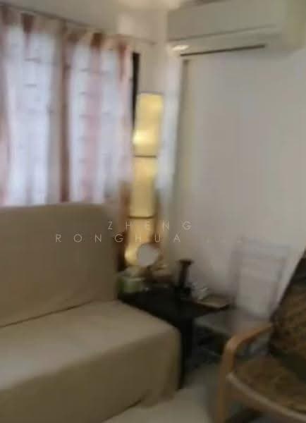 706 Jurong West Street 71, 706 Jurong West Street 71, Boon Lay / Jurong / Tuas, Room Rental, 150 sqft, HDB Flat For Rent, by Zheng Ronghua 郑荣华, 500283075 - Living Room - PropertyGuru.com.sg