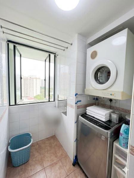 Westmere, 71 Jurong East Street 13, Boon Lay / Jurong / Tuas, 3 Bedrooms, 1,098 sqft, Condominium For Sale, by Winston Lim, 500283078 - Balcony - PropertyGuru.com.sg