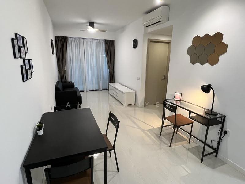 Treasure at Tampines, 17 Tampines Lane, Pasir Ris / Tampines, 2 Bedrooms, 678 sqft, Condominium For Sale, by Andrew Yek, 500283087 - Living Room - PropertyGuru.com.sg
