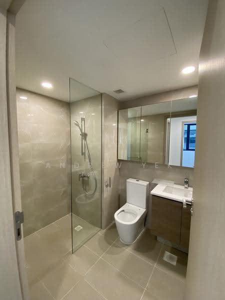 Treasure at Tampines, 17 Tampines Lane, Pasir Ris / Tampines, 2 Bedrooms, 678 sqft, Condominium For Sale, by Andrew Yek, 500283087 - Bathroom - PropertyGuru.com.sg