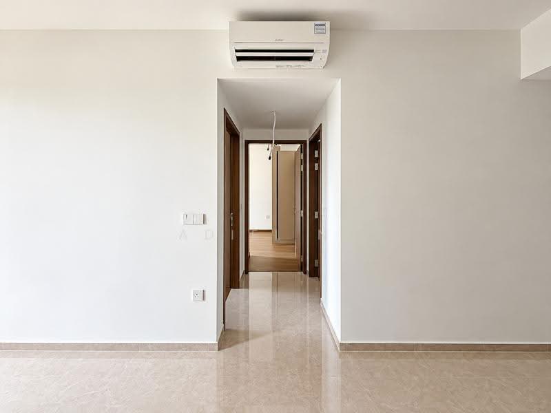 Hillock Green, 26 Lentor Central, Mandai / Upper Thomson, 2 Bedrooms, 710 sqft, Condominium For Sale, by Adiel Ng, 500283095 - Walkway (traditional layout)-actual unit - PropertyGuru.com.sg