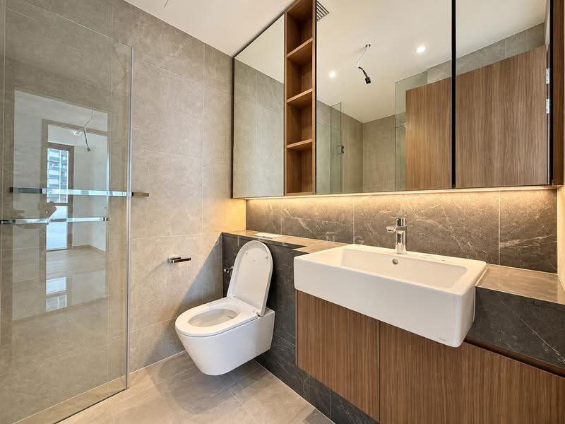 Hillock Green, 26 Lentor Central, Mandai / Upper Thomson, 2 Bedrooms, 710 sqft, Condominium For Sale, by Adiel Ng, 500283095 - Bathroom-actual unit - PropertyGuru.com.sg