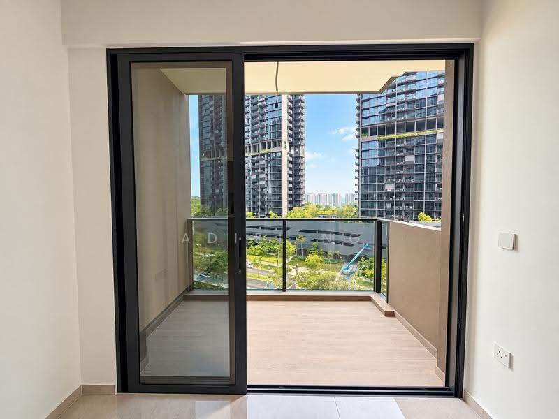 Hillock Green, 26 Lentor Central, Mandai / Upper Thomson, 2 Bedrooms, 710 sqft, Condominium For Sale, by Adiel Ng, 500283095 - Balcony -actual unit - PropertyGuru.com.sg